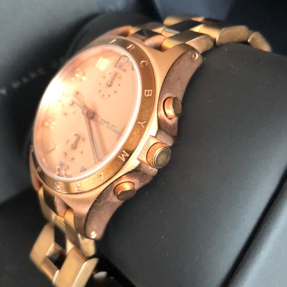 Marc by Marc Jacobs MBM3074 Women's Watch-PreLoved - Picture 3 of 6